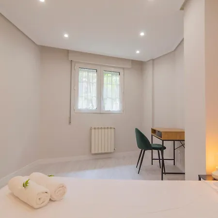 Holidea Ayuntamiento De * Santander